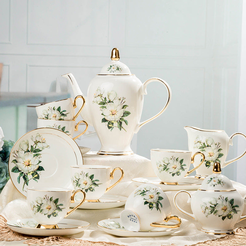 Service à thé exquis Wild Lily Trace Gold - Élevez votre heure du thé au luxe ultime